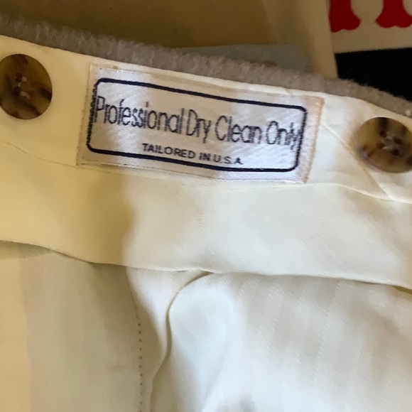 NWOT! Men’s Pleated Pants. Size 38. Robert Amerigo for Norm Thompson - Picture 4 of 6